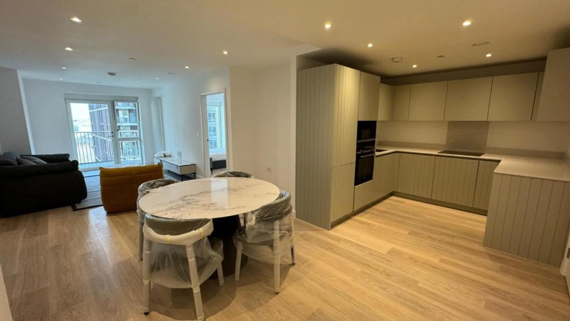 London Excel 2 Bed Apartment