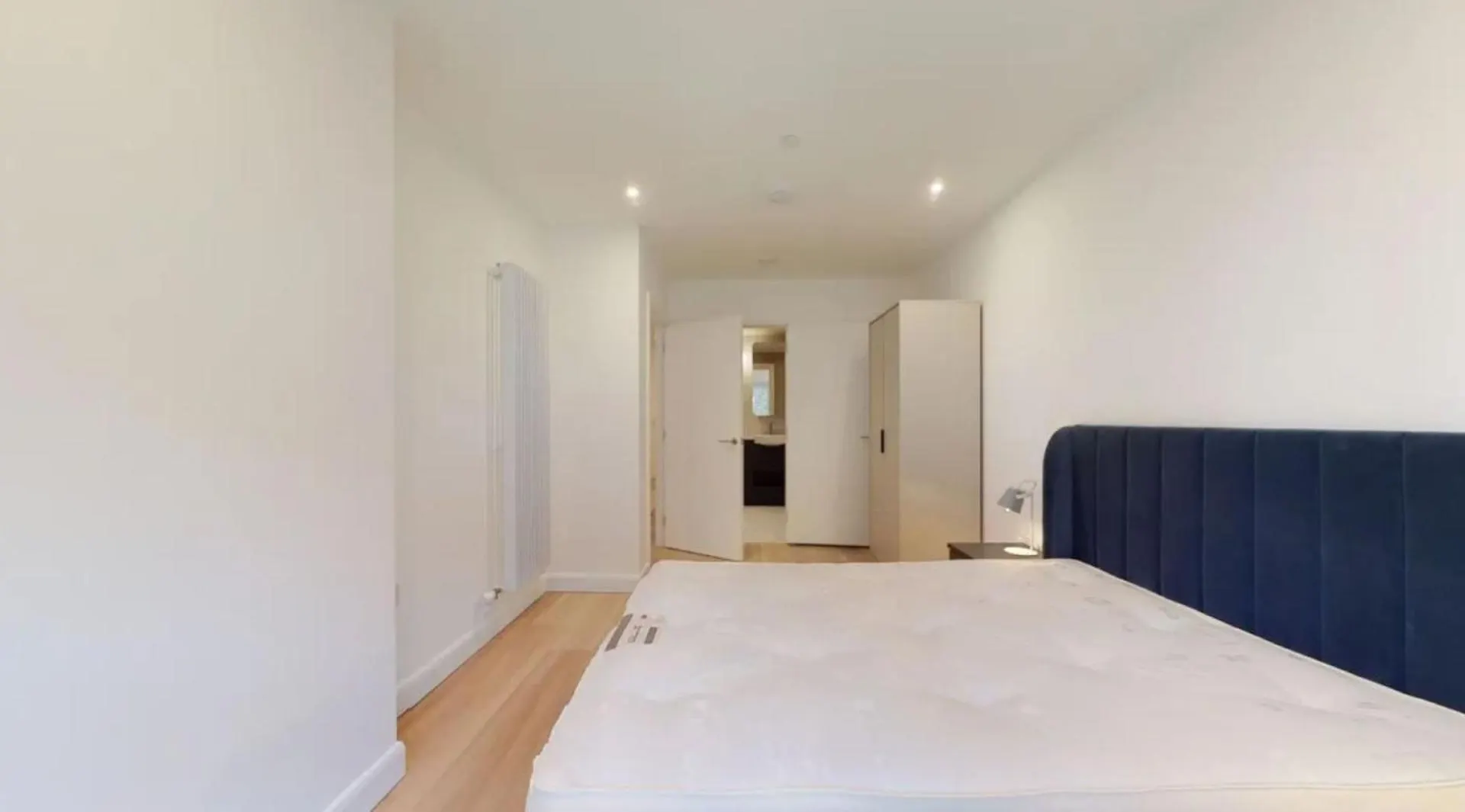 London Excel 2 Bed Apartment 0*,